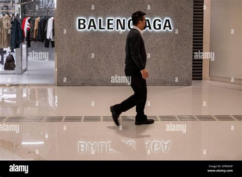 balenciaga acheteur chine forum